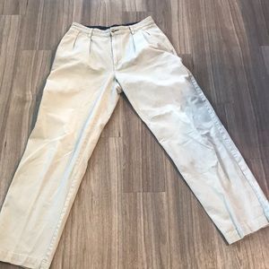 Tommy Hilfiger khaki men’s pants size 32/34